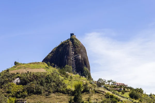 Kilátás Guatape Sziklára Piedra Del Penol Kolumbiában — Stock Fotó