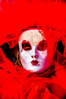 Venedik, İtalya - 10 Şubat 2013 Venedik karnaval maskeli kimliği belirsiz kişi Venedik, İtalya. 26 Ocak - 12 Şubat 2013 tarihleri arasında düzenlenmektedir..