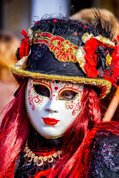 Venice Itália Fevereiro 2013 Pessoa Não Identificada Com Máscara Carnaval — Fotografia de Stock