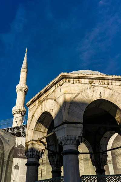 イスタンブール トルコ 11月10 2019 トルコのイスタンブールにあるスルタン アーメド モスク Blue Mosque アフマド1世の治世中の1609年から1616年にかけて建設された — ストック写真