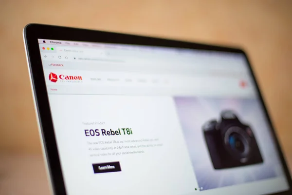 Веб Сайт Canon Экране Компьютера Японская Транснациональная Корпорация Специализирующаяся Производстве — стоковое фото