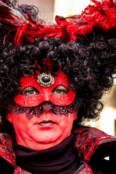 Venice Italy February 2013 Unidentified Person Venetian Carnival Mask Venice — Stock Photo, Image