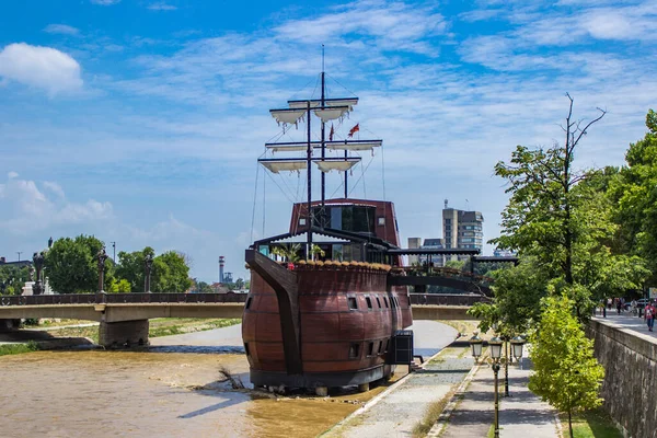 Skopje Macedonia Del Norte Julio 2017 Diseño Barcos Hotel Senigallia — Foto de Stock