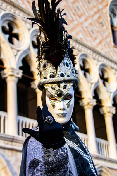 Venice Italy February Bruary 2013 Unidentified Person Venetian Carnival Mask — 图库照片