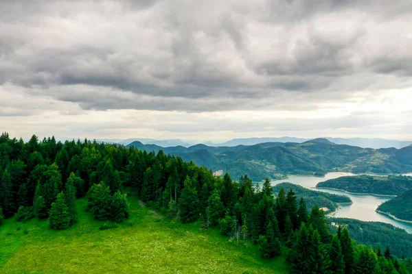 Widok Jezioro Zaowine Góry Tara Serbii — Zdjęcie stockowe