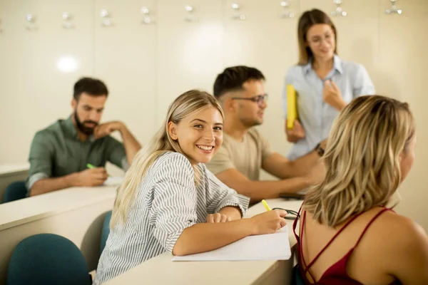 Group University Students Classroom Young Female Assistant Lecturer — Stock Photo, Image