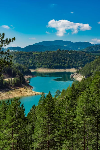 Vista Para Lago Zaovine Sérvia — Fotografia de Stock