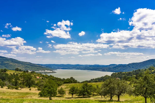 Vista Colina Greben Junto Río Danubio Serbia — Foto de Stock