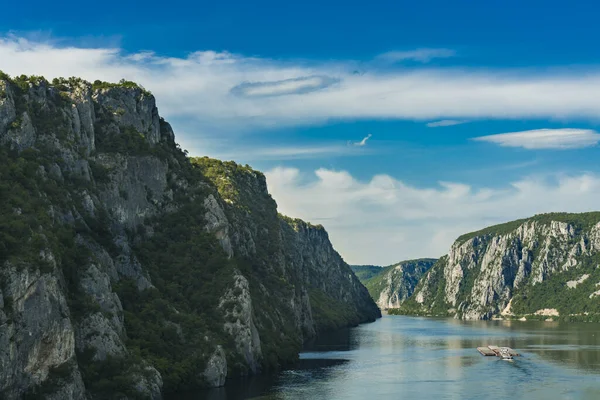 Veduta Sulla Gola Del Danubio Djerdap Sul Confine Serbo Rumeno — Foto Stock