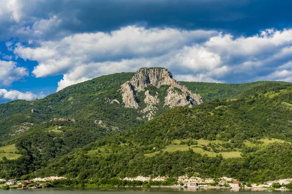 Вид Ущелье Дунай Джердапе Сербско Румынской Границе — стоковое фото