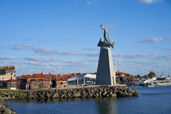 Standbeeld van Sint Nicolaas in Nessebar, Bulgarije — Stockfoto