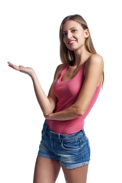 Vrouw met lege kopie ruimte op de palm — Stockfoto