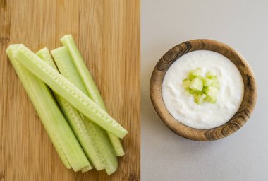 gri masa üzerine dilimlenmiş salatalık ve kase mayonez üstten görünüm