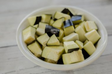 Küpleri patlıcan kupa ahşap tablo