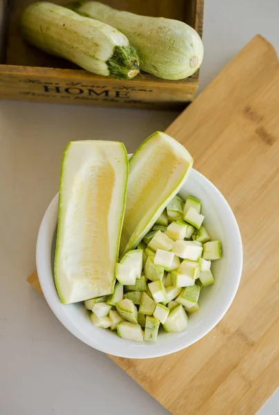 Zucchini Bolle Trekasse Treskjæringsplate Nærbilde – stockfoto