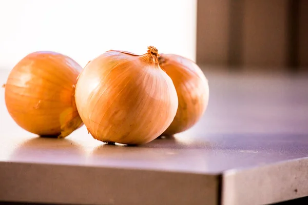 Oignons Macro Gros Plan Sur Table Cuisine — Photo