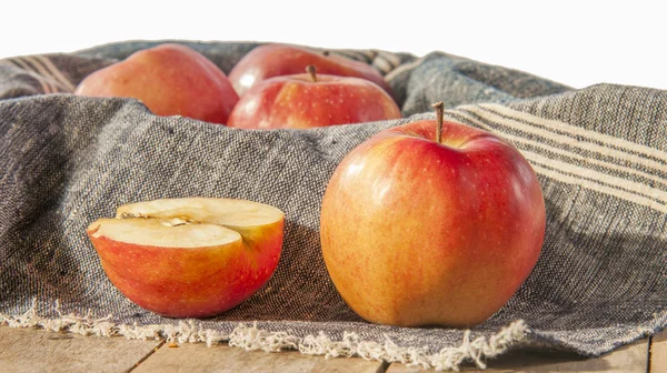 Manzanas Rojas Invierno Con Palitos Canela — Foto de Stock