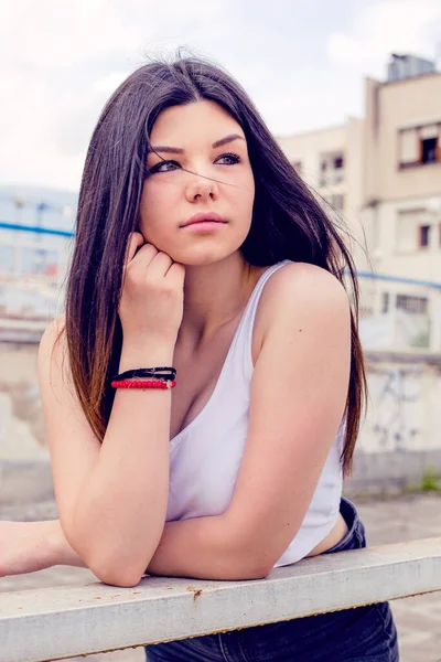 Retrato Rua Mulher Elegante Perto — Fotografia de Stock