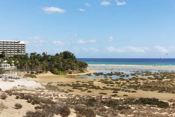 Fuerteventura Spain November 2017 Some Kitesurfers Sotavento Beach Fuerteventura Canary — Stock Photo, Image