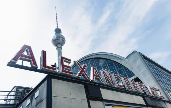 Berlín Alemania Mayo 2018 Una Vista Estación Alexanderplatz Berlín Alemania —  Fotos de Stock