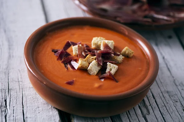 Primer Plano Cuenco Barro Con Cordobes Salmorejo Español Porra Antequerana —  Fotos de Stock