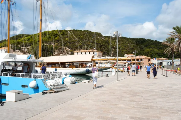 Bonifacio France September 2018 Spaziergänger Hafen Von Bonifacio Corse France — Stockfoto