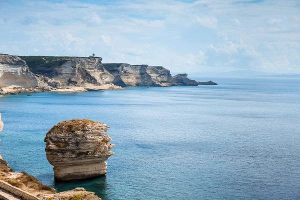 Uma Vista Paisagem Pitoresca Falésias Sobre Mar Mediterrâneo Bonifacio Corse — Fotografia de Stock