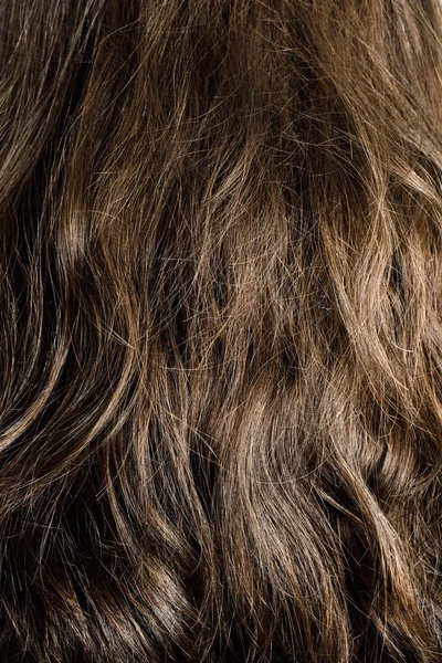 Nahaufnahme Einer Natürlichen Perücke Mit Langen Braunen Haaren Oder Der — Stockfoto