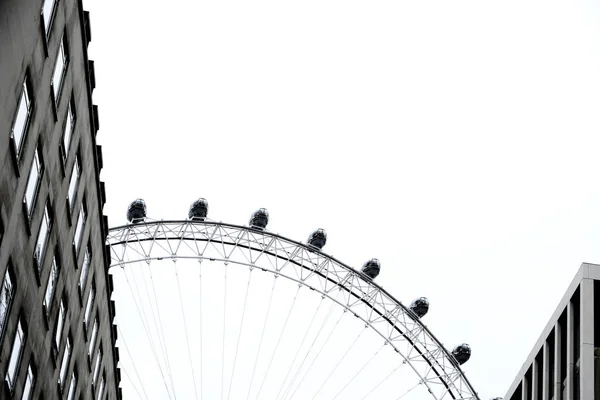 Ρόδα παρατήρησης London Eye, Λονδίνο, Ηνωμένο Βασίλειο — Φωτογραφία Αρχείου