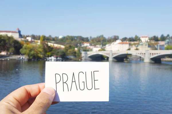 Jelzőtábla az a szó, Prága, Cseh Köztársaság — Stock Fotó