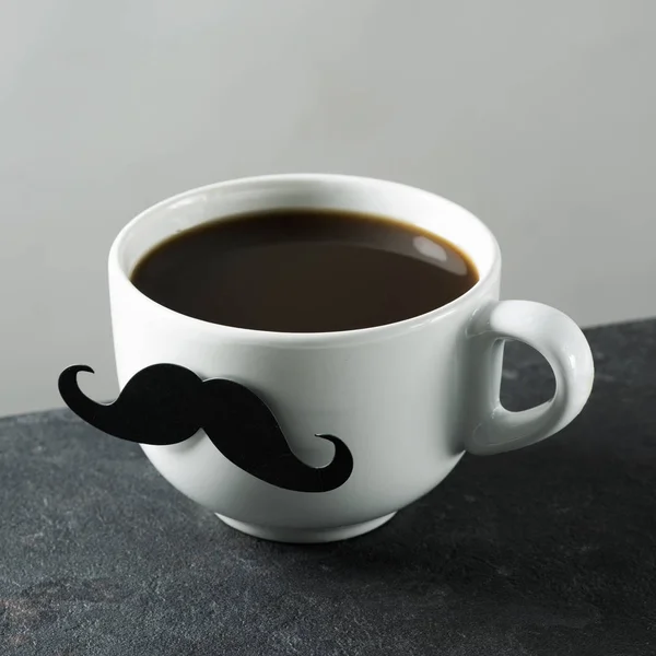 Kopp kaffe med en mustasch — Stockfoto