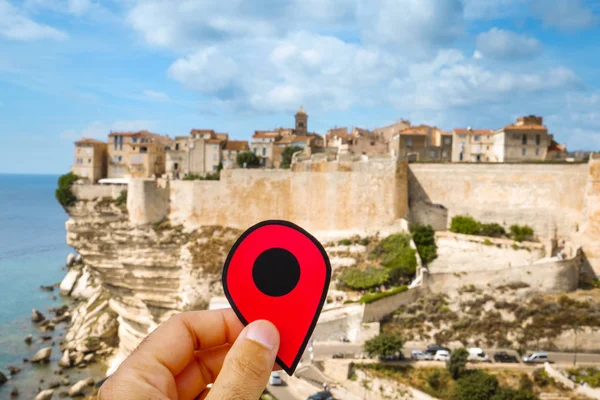 Marcador rojo en la ciudadela de Bonifacio, Francia —  Fotos de Stock