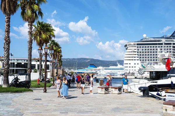 Hafen von ajaccio, auf Korsika, Frankreich — Stockfoto