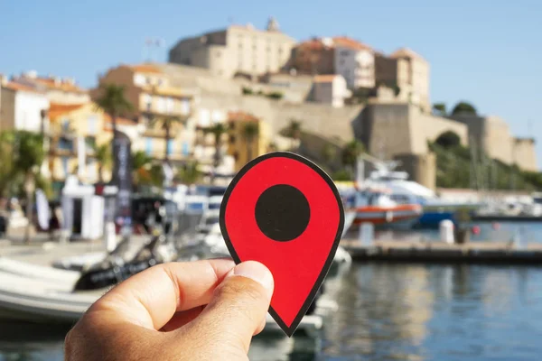 法国科西嘉岛卡尔维的红色标记 — 图库照片