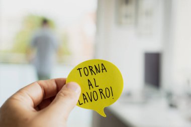 metin geri İtalyanca çalışmak için