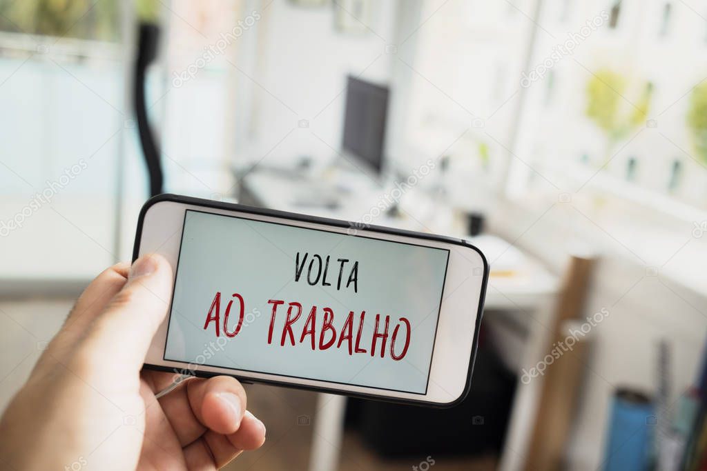 text back to work written in portugues