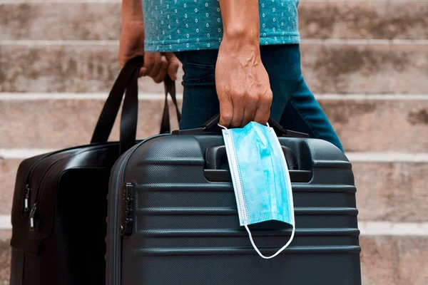 Closeup Young Man Street Casual Wear Carrying Black Travel Bag — Stock Photo, Image