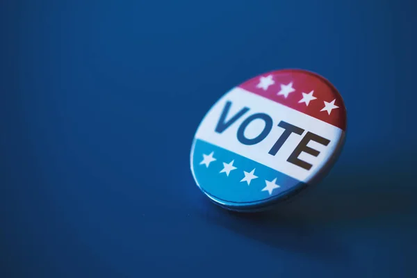Primer Plano Una Insignia Voto Para Las Elecciones Estados Unidos —  Fotos de Stock