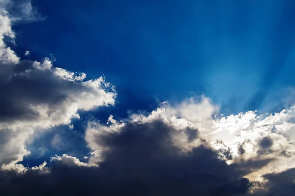 Nubes Tormentosas Sobre Paisaje Atardecer — Foto de Stock