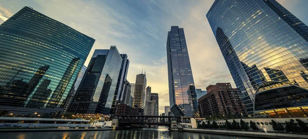 Chicago met ochtend licht — Stockfoto