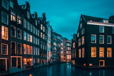 Amsterdam, Hollanda 'nın ünlü manzarası