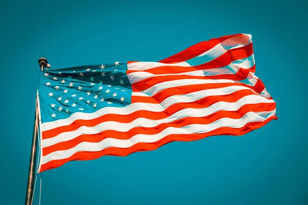 Amerikansk Flagga Den Blå Himlen Usa Speciell Fotografisk Bearbetning — Stockfoto
