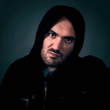 Depresyondaki genç adam