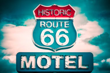 Tarihi 66 yolundaki motel ruhu, ABD