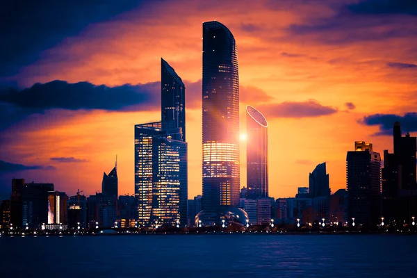 Vue Abu Dhabi Skyline Coucher Soleil Émirats Arabes Unis Traitement — Photo