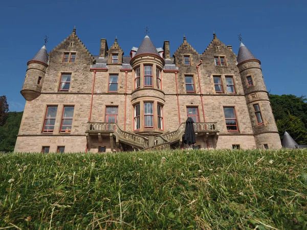 Belfast, İngiltere - Haziran 2018 yaklaşık: Belfast Castle mağara tepe üzerinde