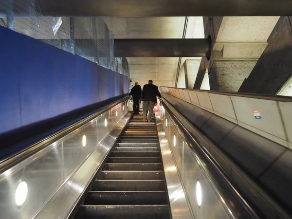 London Juni 2018 Westminster Tube Station — Stockfoto