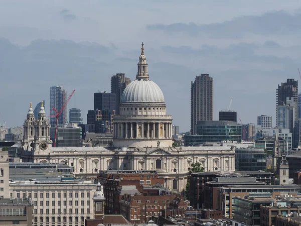 City of London ve Aziz Paul Katedrali