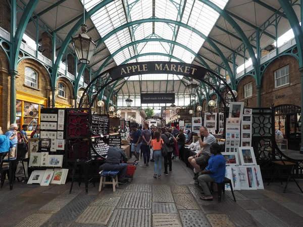 London Circa June 2018 People Covent Garden — Stock Photo, Image