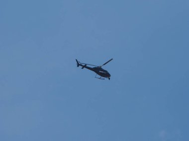Haziran 2018 yaklaşık - Londra, İngiltere: Londra şehir merkezine film canlı etkinliğine gezinip Bbc haber helikopter